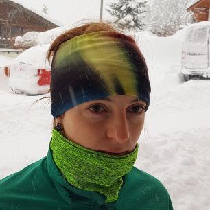 Buff DRYFLX velmi dobře drží jako vysoký límec. Michalea Gladišová