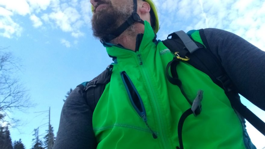 Elastická a lehká - to je vesta Direct Alpine Spike. Vojtěch Dvořák