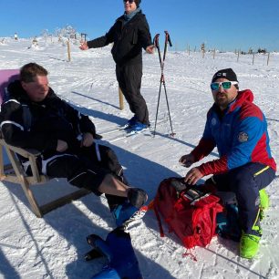 Kalhoty Direct Alpine Rebel se testovaly i při poskytování první pomoici