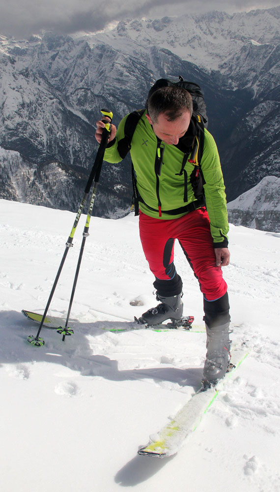 Kolena kalhot Vaude mají samostatné větrání. Jan Pala