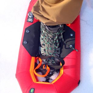 Nasazená nafukovací sněžnice SmallFoot. Redakce Světa outdooru