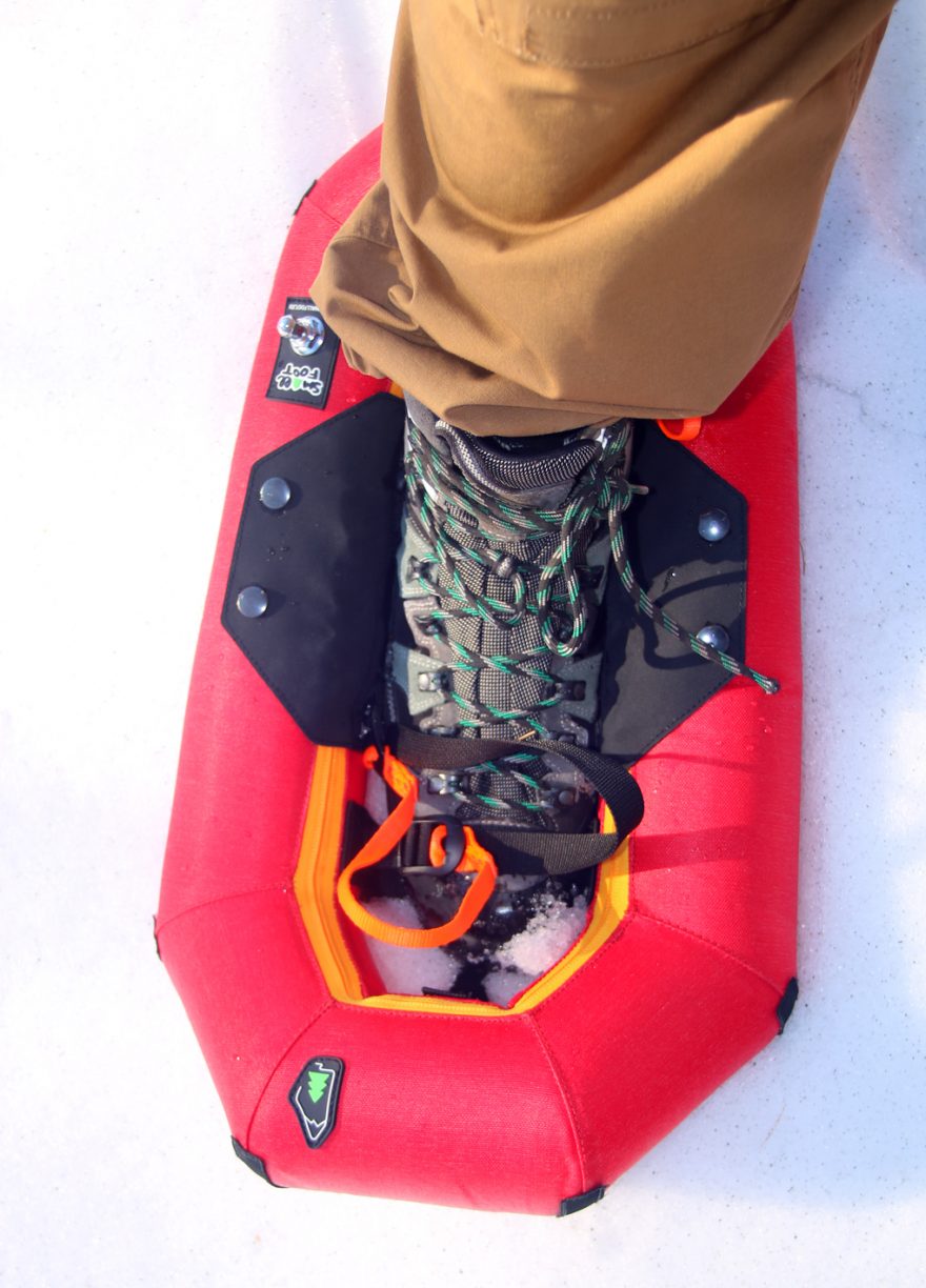 Nasazená nafukovací sněžnice SmallFoot. Redakce Světa outdooru