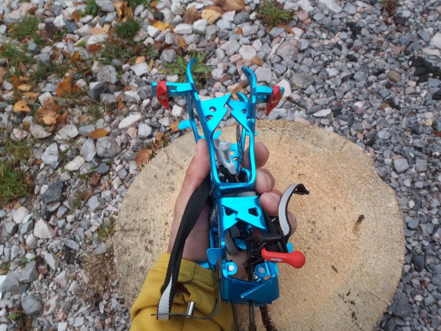 Složené zaberou mačky CAMP Skimo Total Race minimum místa. Redakce Světa outdooru