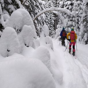 Se splitboardem a skialpy na výletě v polovině ledna 2021