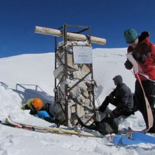 Vrchol Vihrenu, 2914 m, nejvyšší vrchol bulharského pohoří Pirin.
