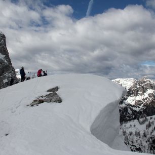 Výhled z vrcholu Nad Šitom glava, Julské Alpy