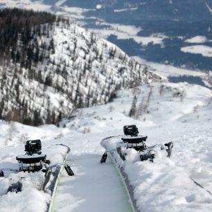 Čelní pohled na Marker Alpinist v Totes Gebirge