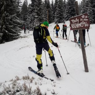 Skialpování s lyžemi Armada Tracer 98 v Krkonoších. Vojtěch Dvořák