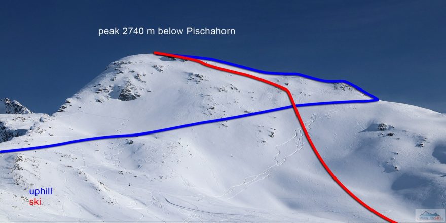 Závěrečný úsek do 2740 metrů, modře je výstupový traverz, červeně jedna z variant sjezdu