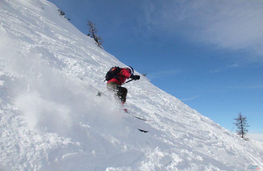 Sjezd z Stubwieswipfelu (1786 m) v horní části