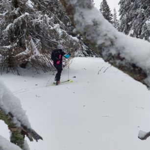 Dostatečně dlouhá záda vás udržují v teple - NORTHFINDER KRIZNA