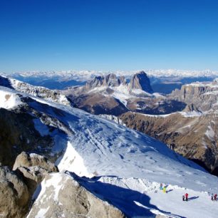 Lyžařské středisko Marmolada, Dolomity, Itálie.