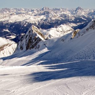 Lyžařské středisko Marmolada, Dolomity, Itálie.