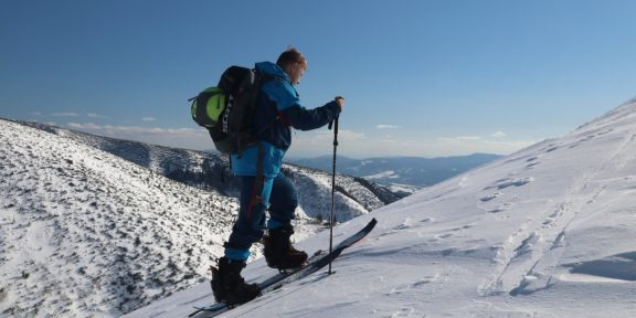RECENZE G3 PIVOT LONG – PERFEKTNÍ HOLE PRO SKIALP A SPLITBOARD