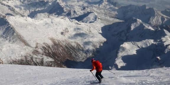 Opožděné zahájení freeridové a skialpové sezóny v listopadu 2022