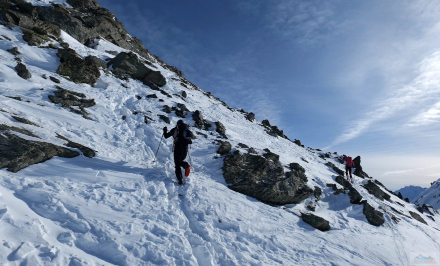 Ze ski depotu k vrcholu Monte Rocca
