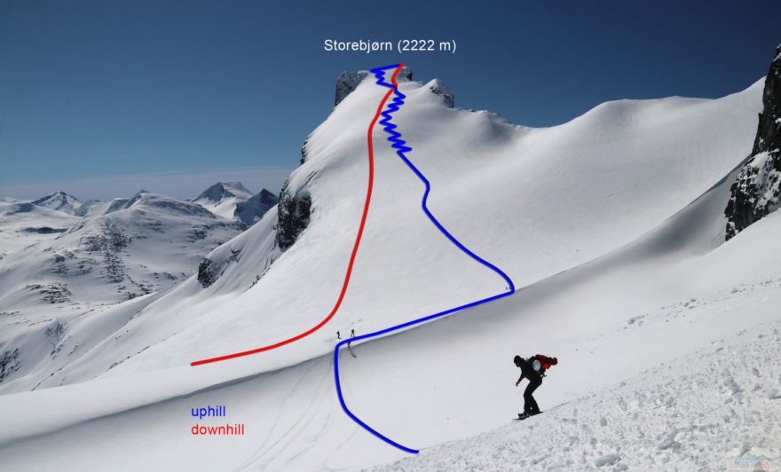 Jedna z možností pro výstup a sjezd ze Storebjørnu (2222 m)