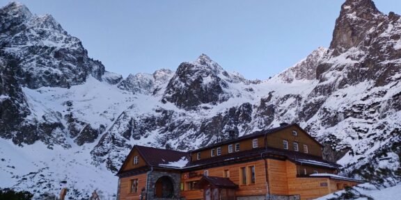 Baranie sedlo (2389 m) – parádní výstup a sjezd z Doliny Zeleného plesa