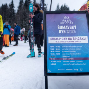 První ročník večerního skialpového závodu Šumavský rys proběhl 15. února 2025 v lyžařském areálu Ski&Bike Špičák na Šumavě.