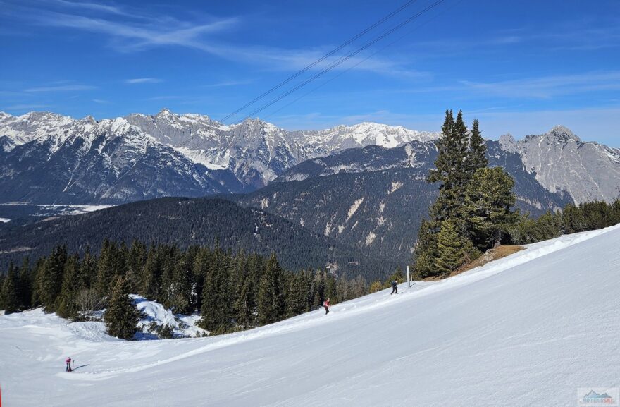 Parádní vyhlídkový fitness skialp nad Roshütte