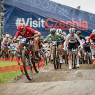 Na tratích Vysočina Areny se v květnu utká světová elita. UCI MOUNTAIN BIKE WORLD SERIES v Novém Městě na Moravě