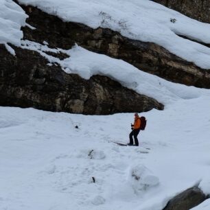 Místy se jezdilo v různě širokých