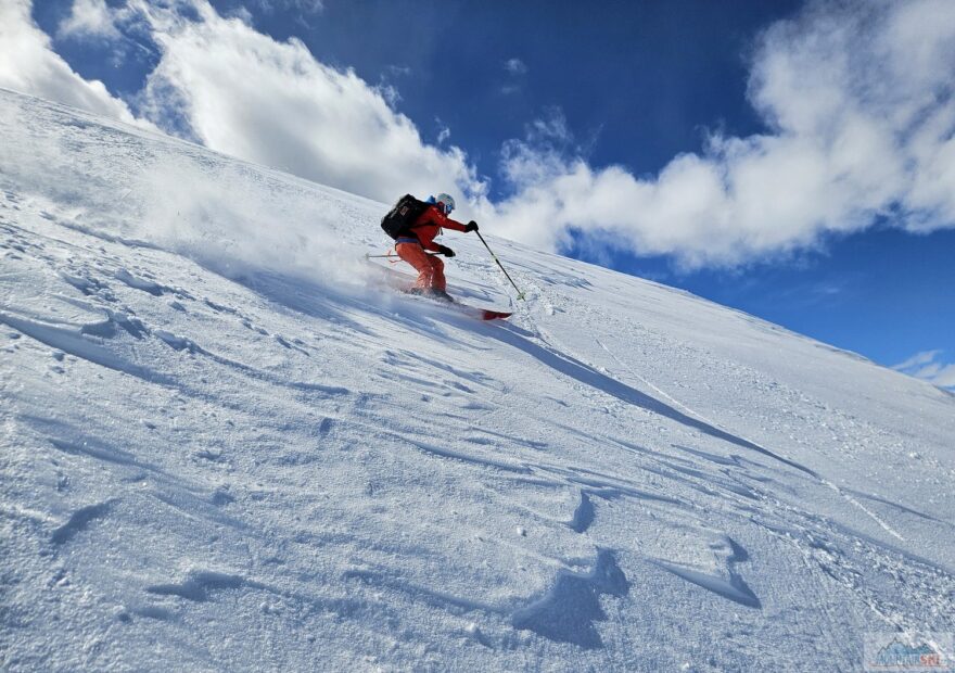 Lucka při sjezdu z Bitihornu (1607 m)