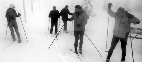Setkání skialpinistů 2013 bylo na Dvoračkách zavaleno sněhem