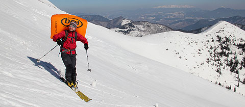 Pokročilá lavinová výbava pro lyžaře a snowboardisty