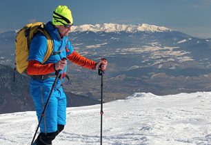 Zateplený komplet Tilak Nalu zahřeje a potěší nejenom na skialpech