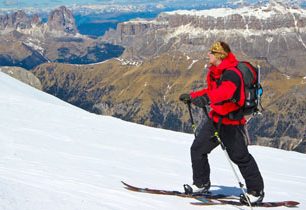 Se splitboardem bez marmelády na Marmoladu (3343 m) v květnu