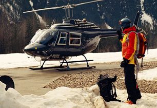 Heli-taxi na vrchol Mt. MacPherson (2427 m) nad Revelstoke (video)