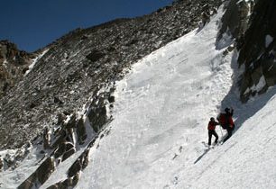Na lyžích nejenom na Damávand - za sněhem do íránských hor