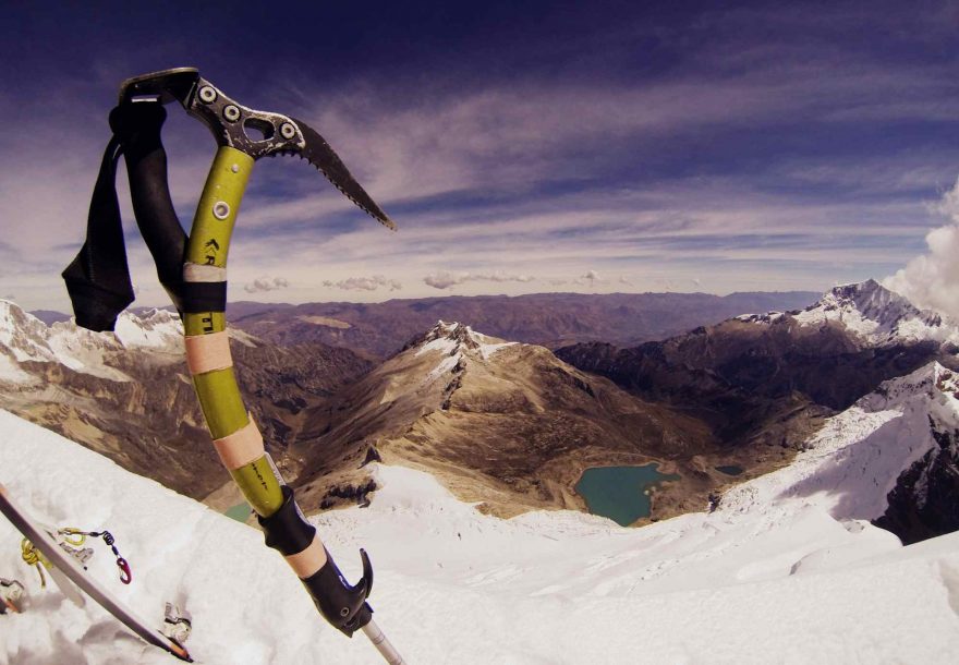 Cepíno-hůlka, kterou Kejda ski team používá při extrémních sjezdech