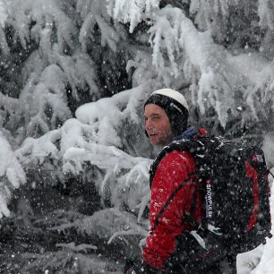 V hustém sněžení na beskydském Smrku se Snowpulse Lifebag