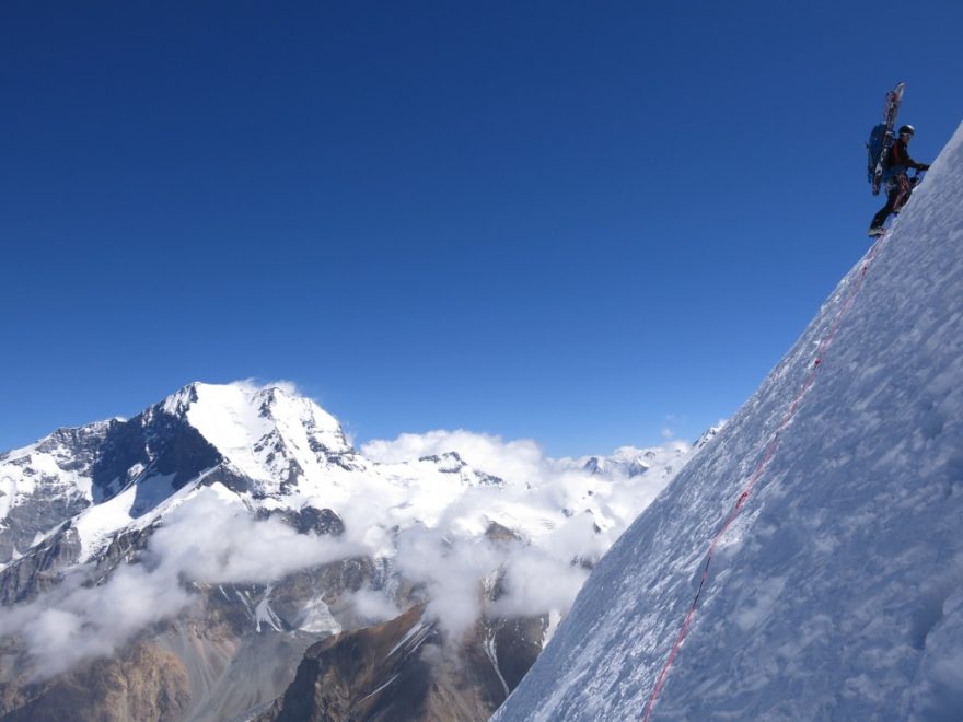 Výstup na Pik Komunisma (7495m