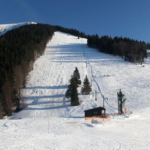 Pod Poludňovým Grúňom byly k nalezení ještě nerozježděné freeridy