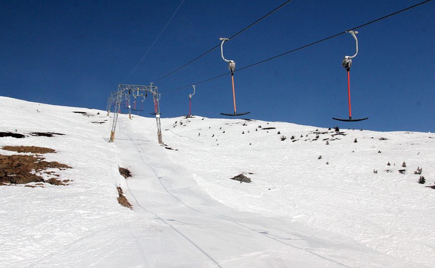 Někdo tu přede mnou sjížděl, jeho oblouky jsem doplnil na osmičku