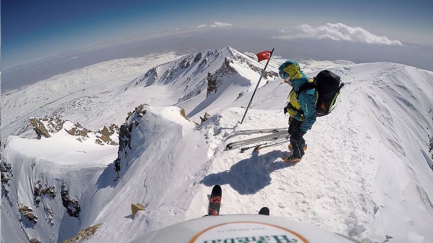 Na východním vrcholu Erciyes Dag (3880 m)