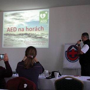 Ján Kušnirár - AED na horách