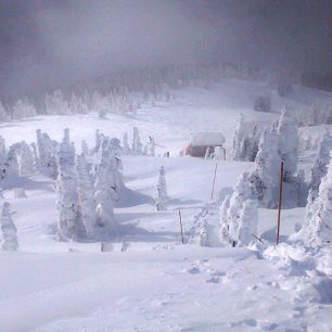 Ve 2 200 metrech se sníh víc ubitý větrem