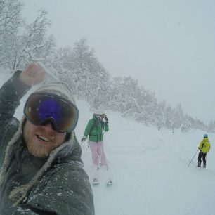 S lyžemi a snowboardem do Sogndal