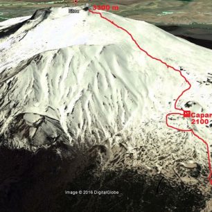Trasa výstupu: z parkoviska v Piano Provenzana v 1800 m na bivakovú chatku v 2100 m a na vrchol Etny 3300 m