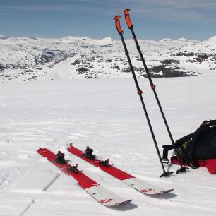 S G3 SCALA na lyžích G3 FINDr 102 na norském ledovci