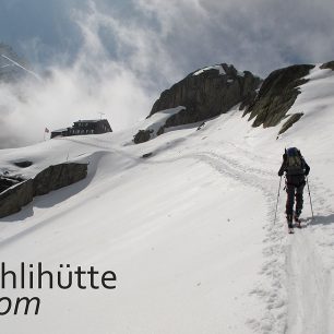 Bächlitalhütte (2330 m)