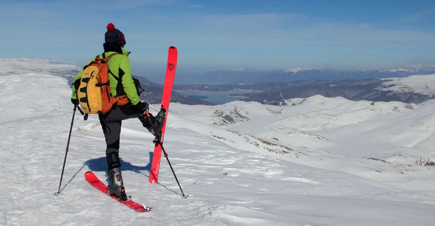 Z vrcholu Medenice na jezero Mavrovo