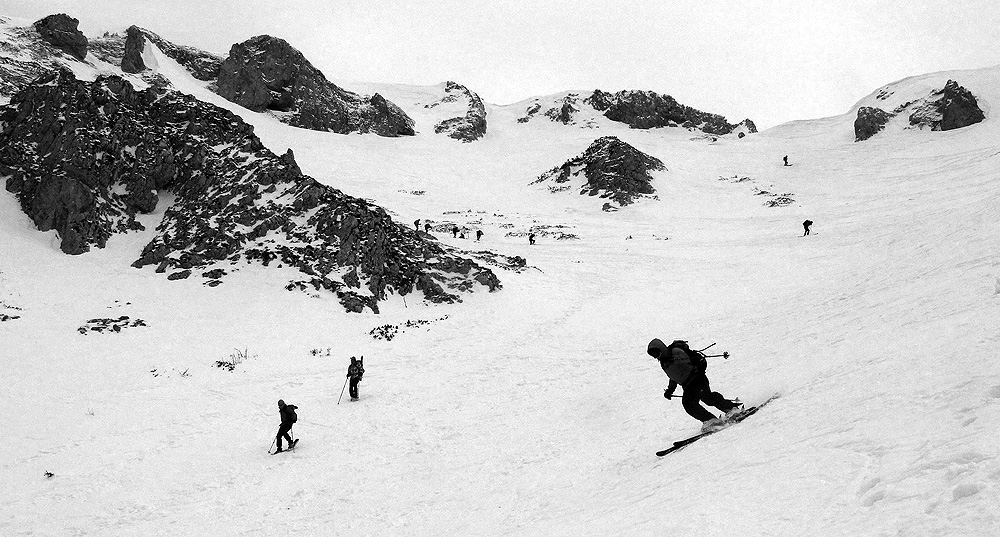 Mezi lyžníky a snowboardisty se pletou i vídenští sněžničáři