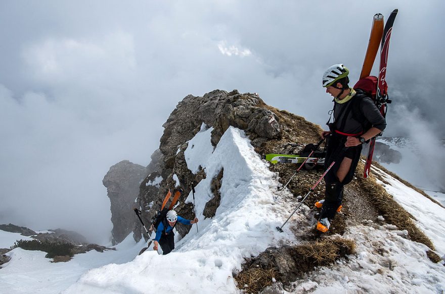 Výlez ze žlabu na hřeben