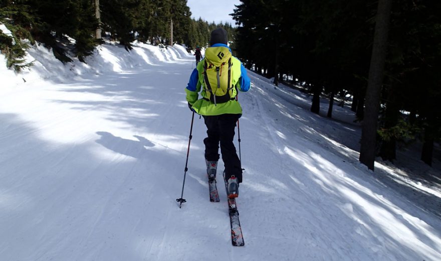 Po propojovací sjezdovce na skialpech, foto: Vojta Dvořák