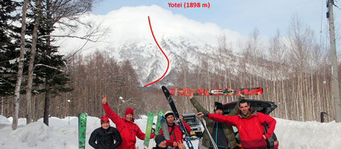 Mount Yōtei (1898 m) &#8211; výrazná japonská skialpová sopka s možností sjezdu do kráteru